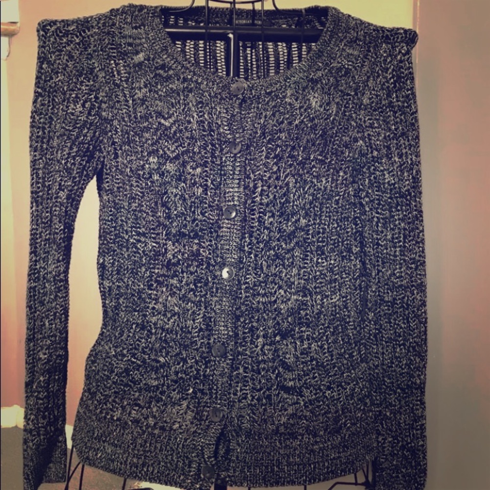 Victoria Secrets women medium cardigan sweater